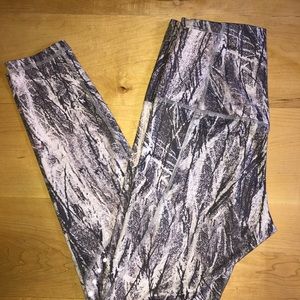 BRAND NEW P’tula Chandre High-Waisted Leggings